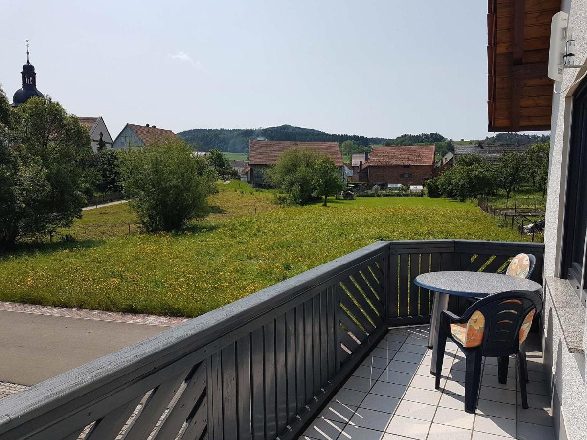 Monteurwohnungen Goeb - Nicht Fuer Urlaubsgaeste Geisa Exteriör bild
